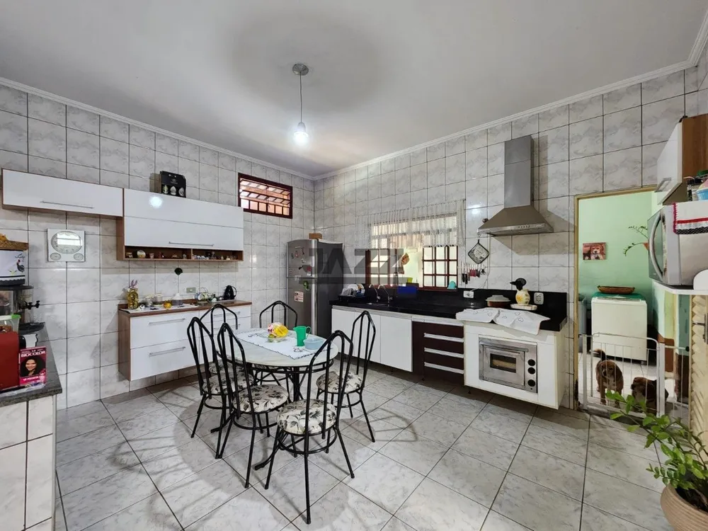 Chácara, 3 quartos, 2500 m² - Foto 2