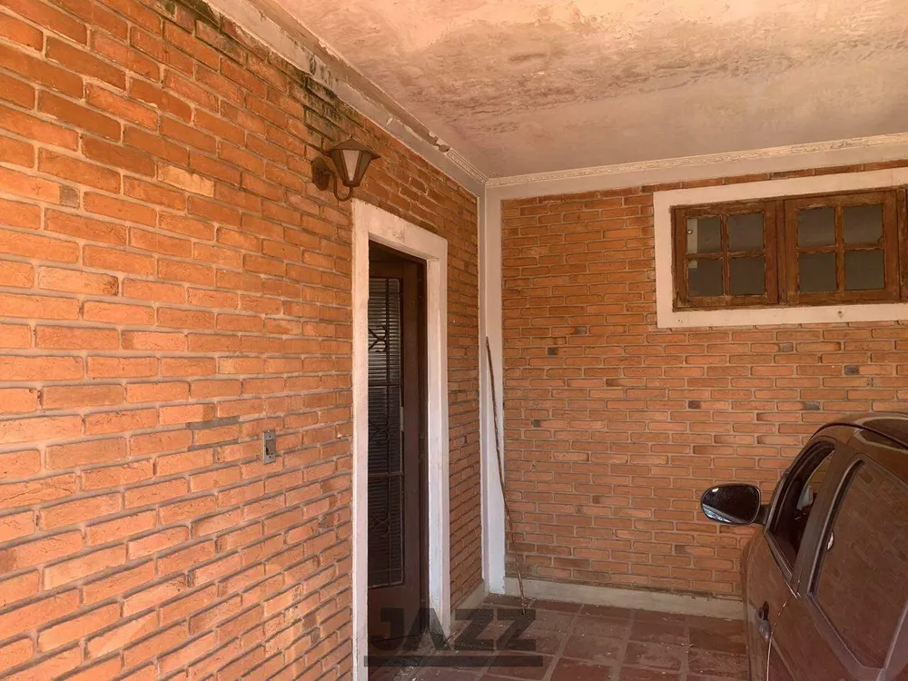 Casa, 3 quartos, 224 m² - Foto 1