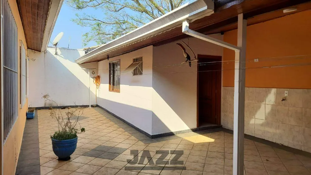 Casa, 3 quartos, 177 m² - Foto 1