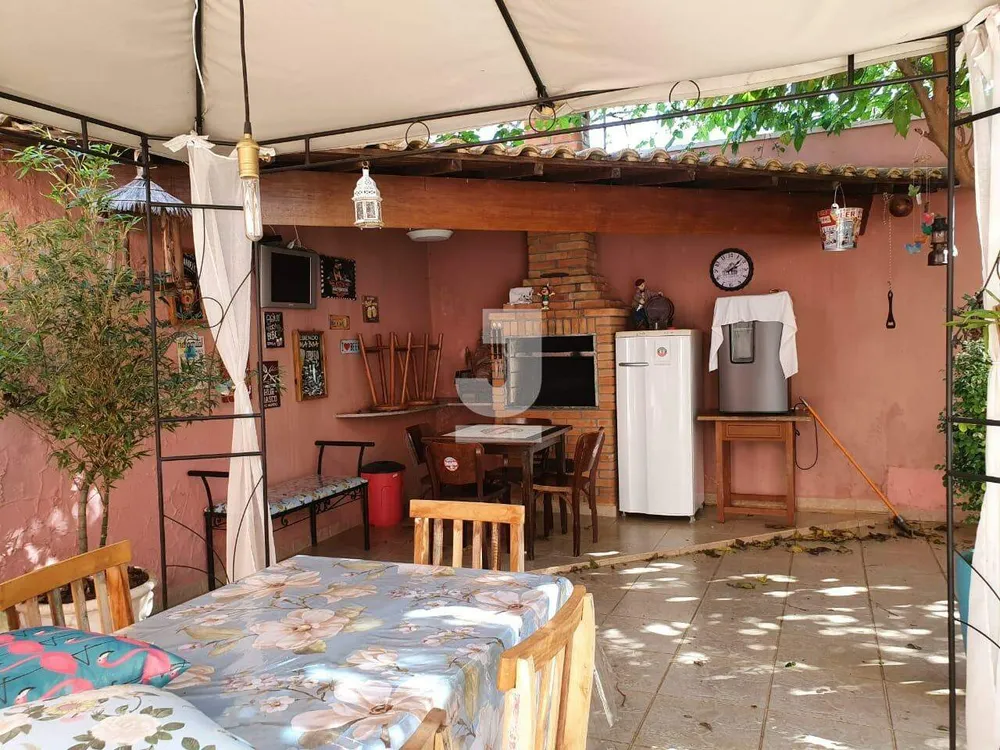 Casa, 4 quartos, 360 m² - Foto 1