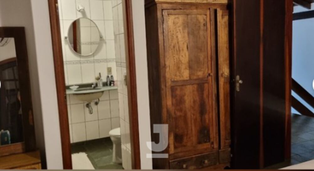 Casa, 4 quartos, 215 m² - Foto 1