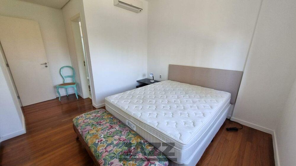 Apartamento, 3 quartos, 131 m² - Foto 2