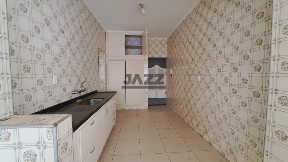Casa, 3 quartos, 211 m² - Foto 2