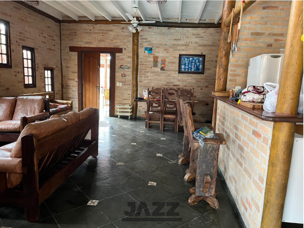 Casa, 3 quartos, 257 m² - Foto 2