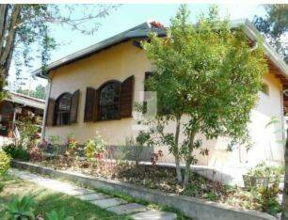 Chácara à venda com 7 quartos, 1500m² - Foto 3
