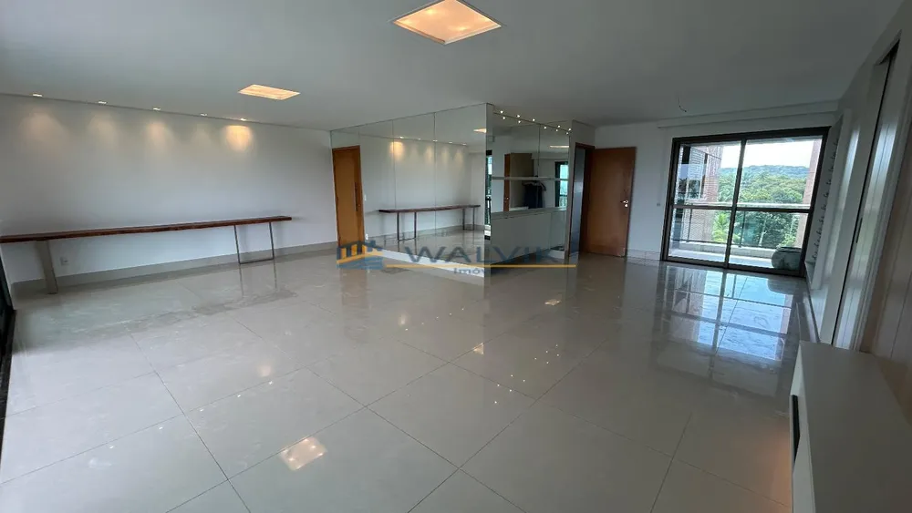 Apartamento, 4 quartos, 212 m² - Foto 1