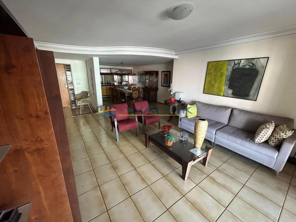 Apartamento, 3 quartos, 188 m² - Foto 1