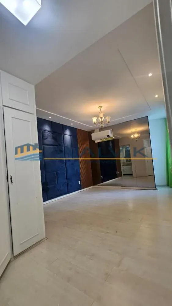 Apartamento, 3 quartos, 211 m² - Foto 2