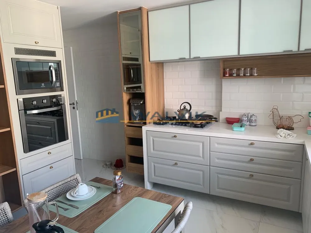Apartamento, 4 quartos, 185 m² - Foto 1