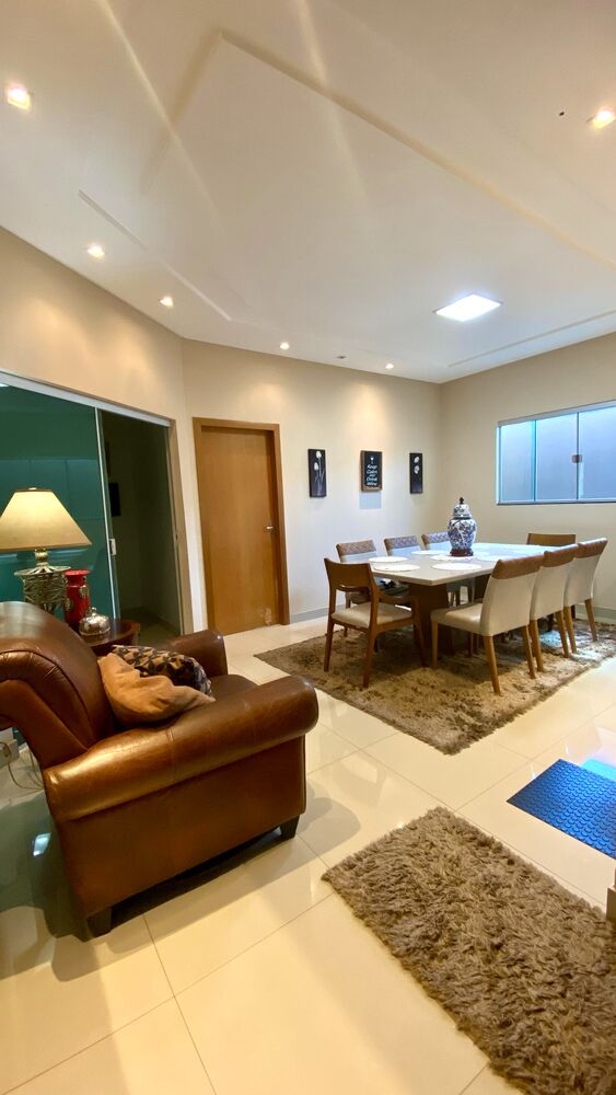 Casa, 3 quartos, 191 m² - Foto 2