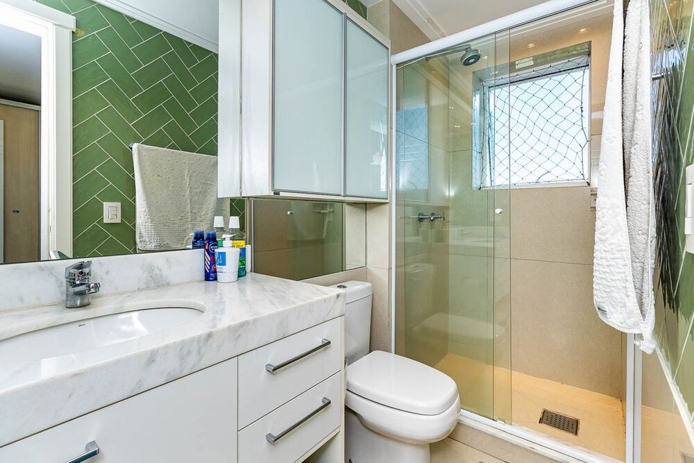 Apartamento à venda com 3 quartos, 137m² - Foto 4
