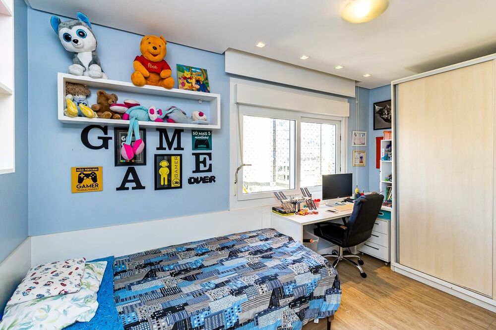 Apartamento à venda com 3 quartos, 137m² - Foto 9