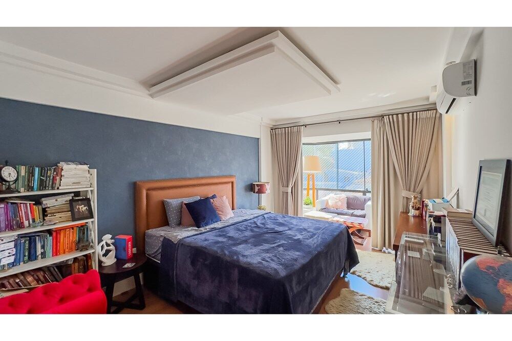 Apartamento à venda com 3 quartos, 136m² - Foto 6