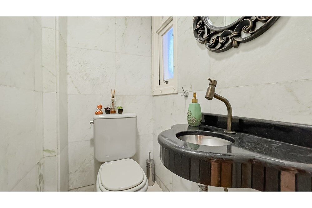 Apartamento à venda com 3 quartos, 136m² - Foto 4