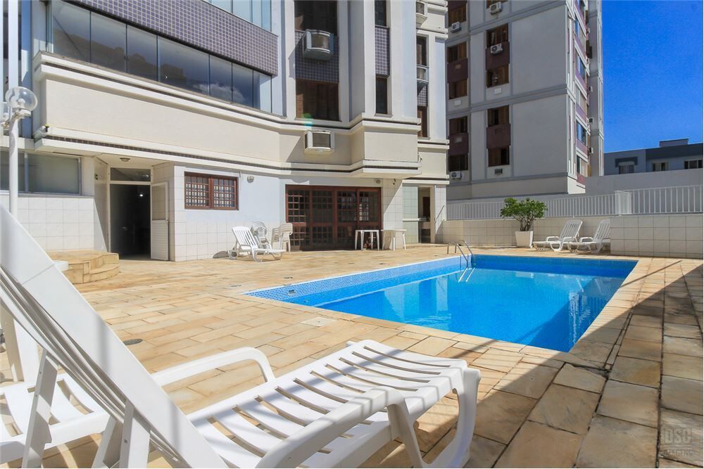 Apartamento à venda com 4 quartos, 159m² - Foto 35