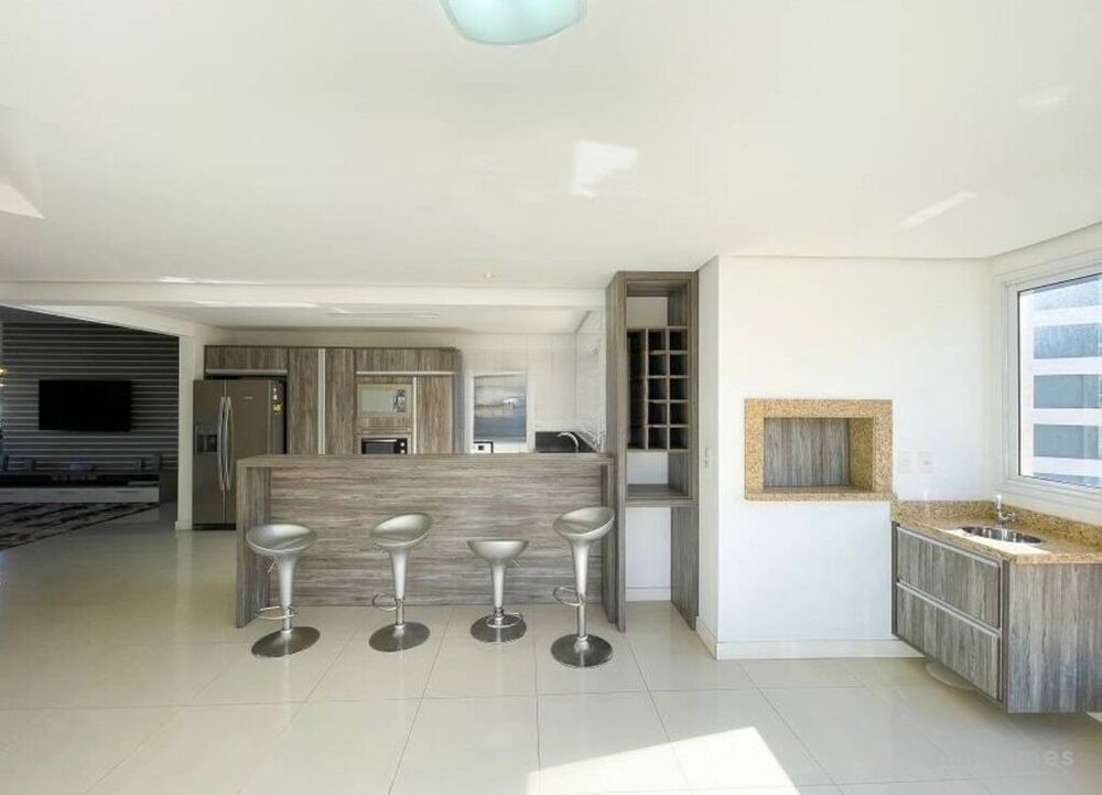 Apartamento, 4 quartos, 193 m² - Foto 2