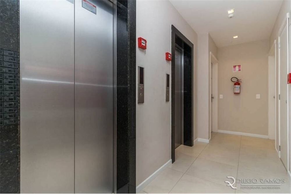 Apartamento, 3 quartos, 75 m² - Foto 2