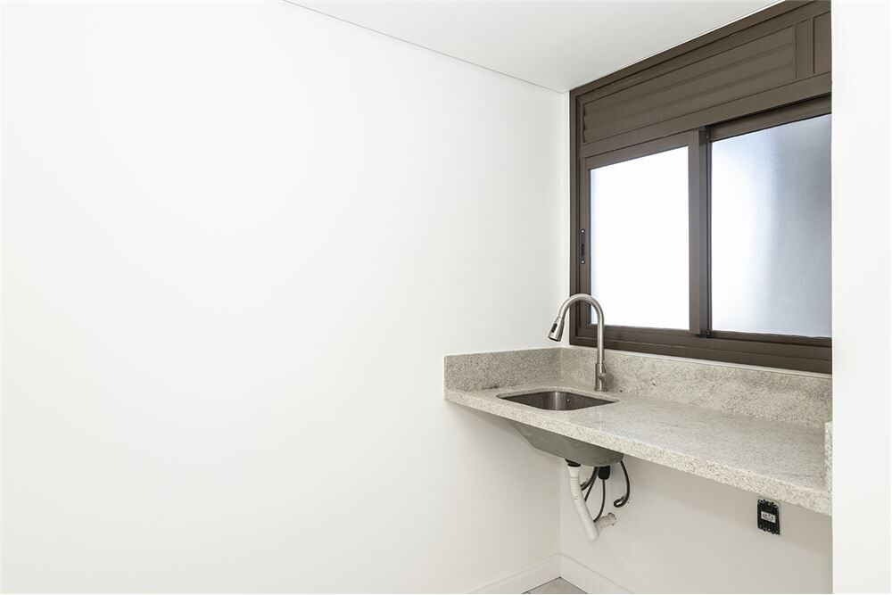 Apartamento à venda com 3 quartos, 109m² - Foto 3