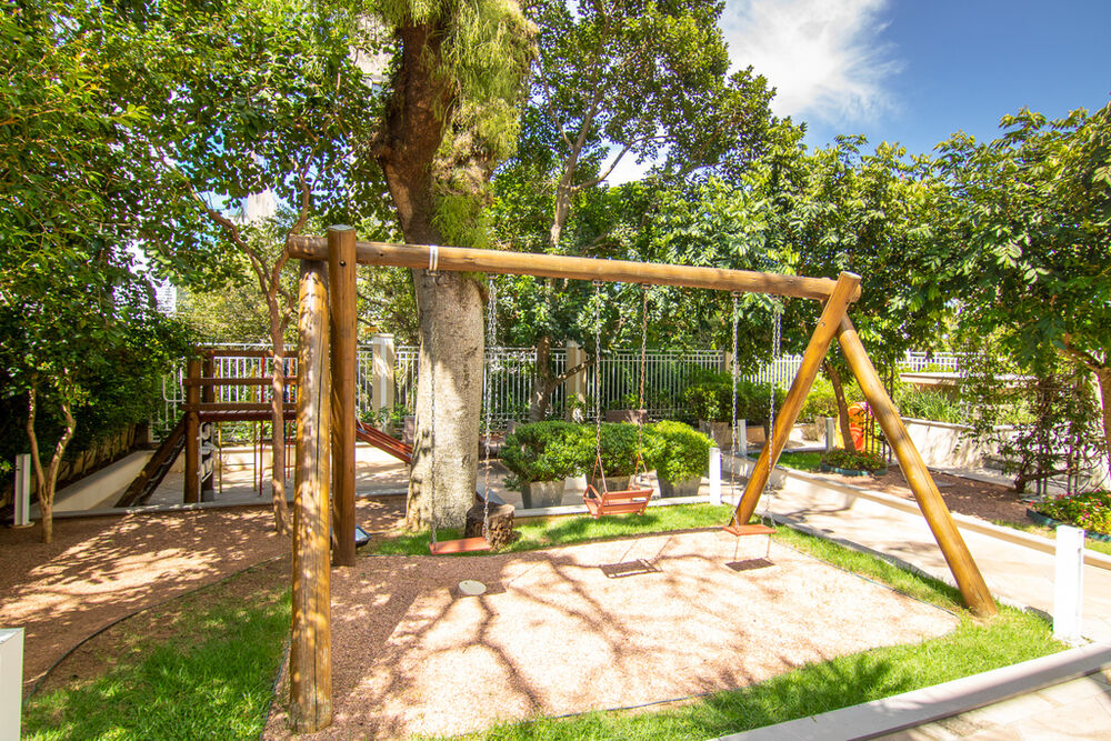 Apartamento à venda com 3 quartos, 123m² - Foto 11