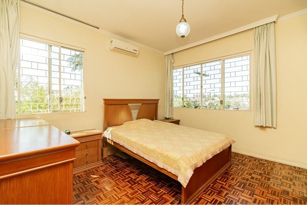 Casa à venda com 3 quartos, 248m² - Foto 11