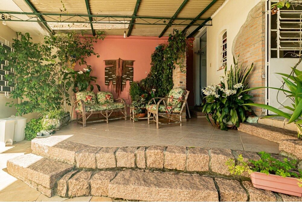 Casa à venda com 3 quartos, 248m² - Foto 9