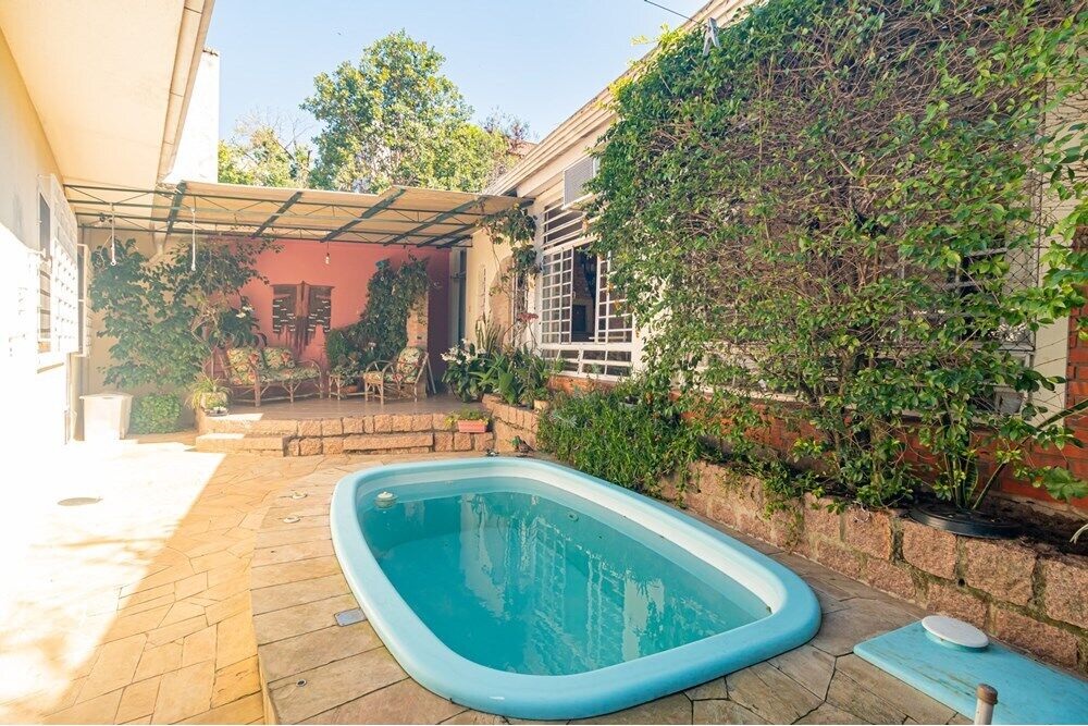 Casa à venda com 3 quartos, 248m² - Foto 7