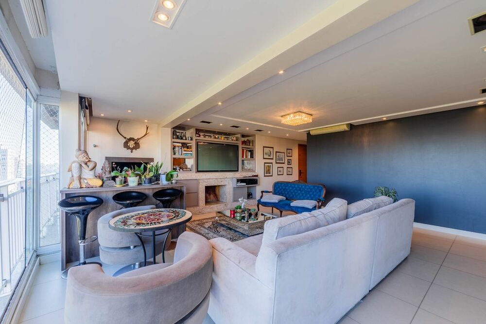 Apartamento à venda com 3 quartos, 147m² - Foto 23