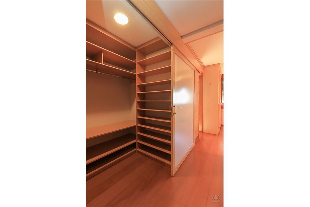 Apartamento à venda com 3 quartos, 211m² - Foto 6