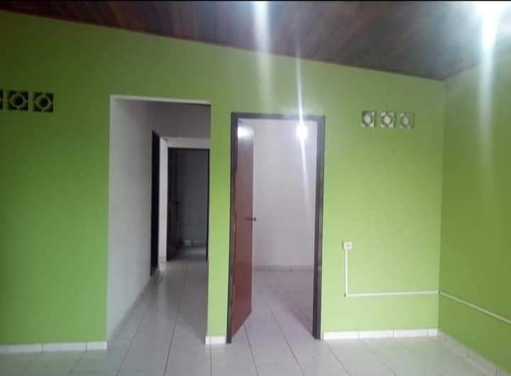 Casa à venda com 3 quartos, 120m² - Foto 6