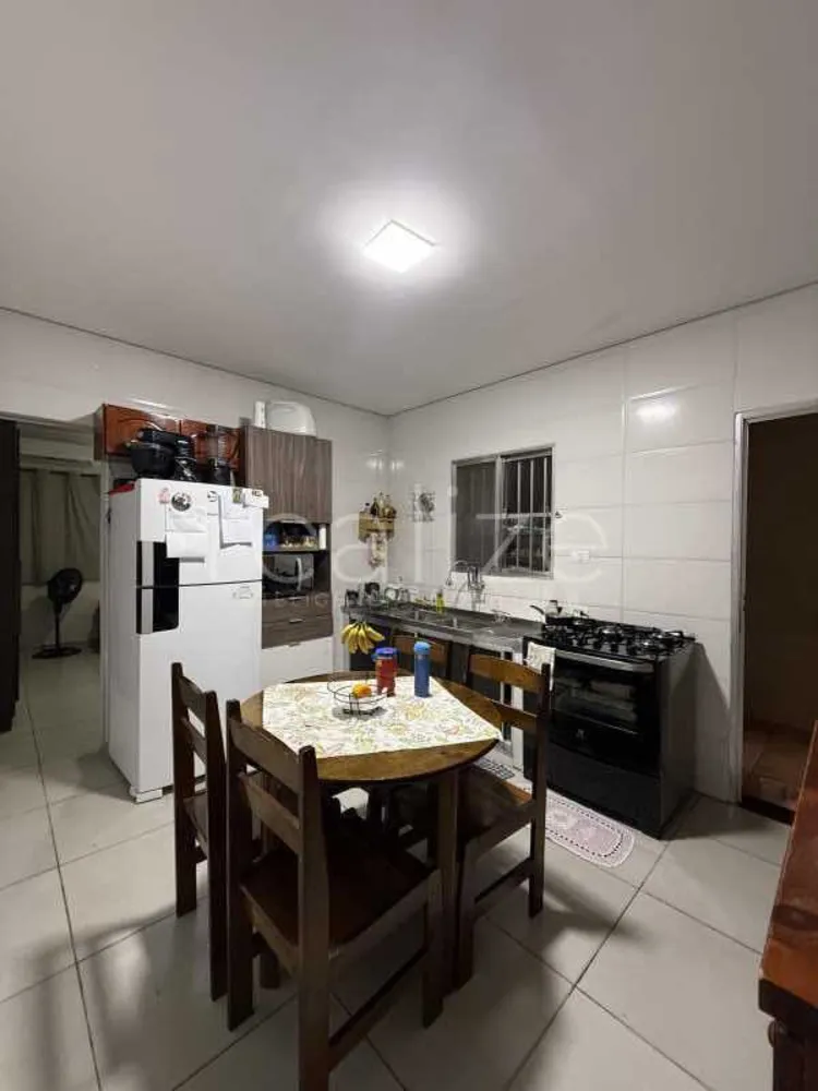 Casa, 3 quartos, 80 m² - Foto 1