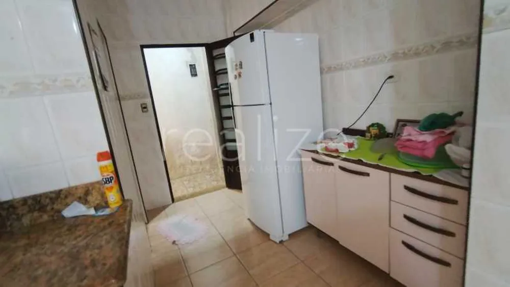 Casa, 6 quartos, 220 m² - Foto 8