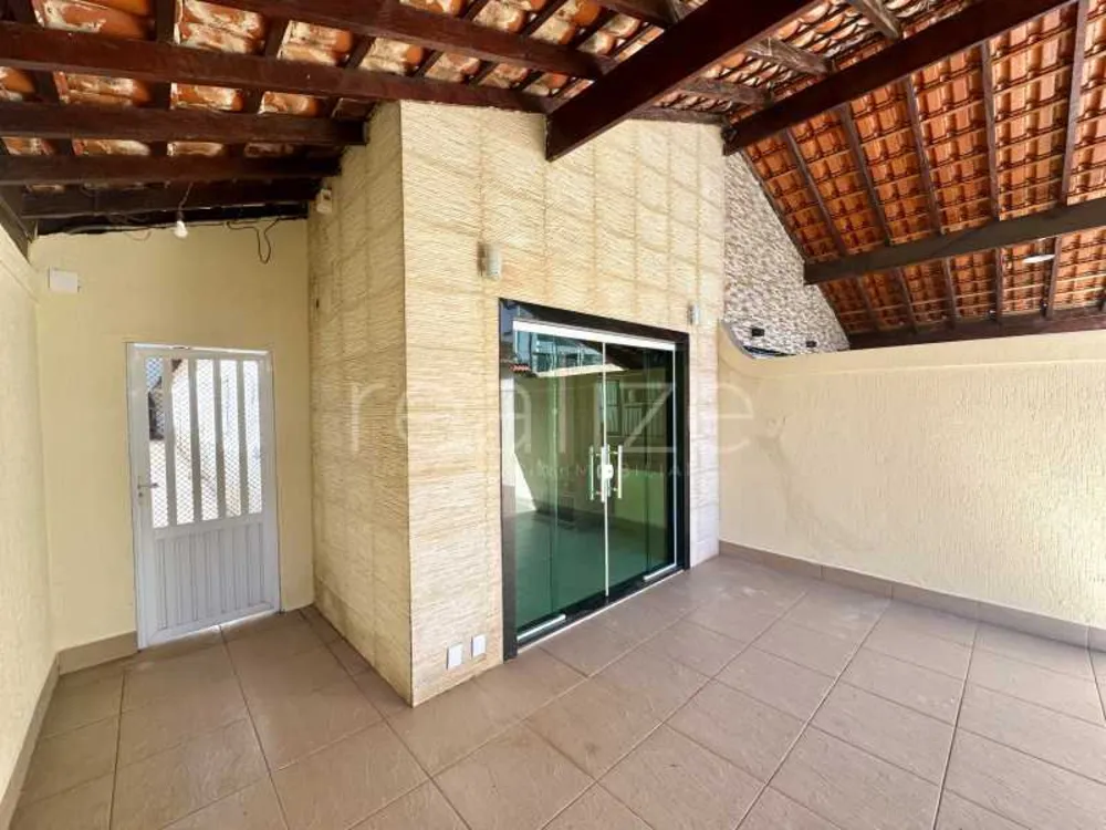 Casa, 3 quartos, 130 m² - Foto 2