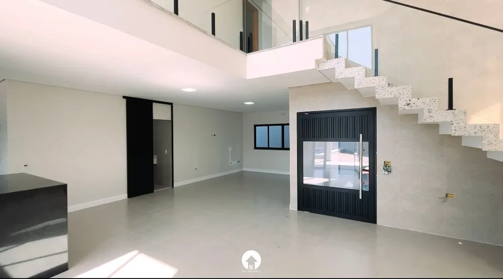 Casa, 3 quartos, 298 m² - Foto 3