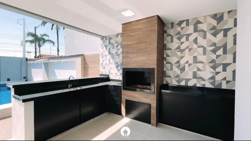 Casa, 3 quartos, 298 m² - Foto 2
