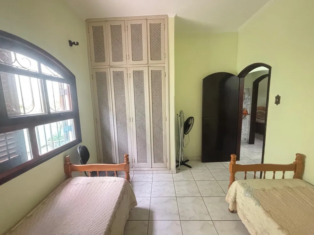 Casa, 4 quartos, 190 m² - Foto 12