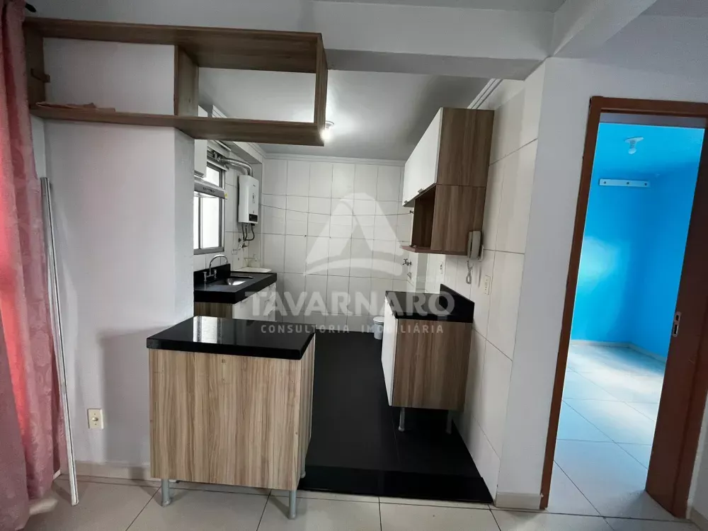 Apartamento à venda com 2 quartos, 44m² - Foto 3