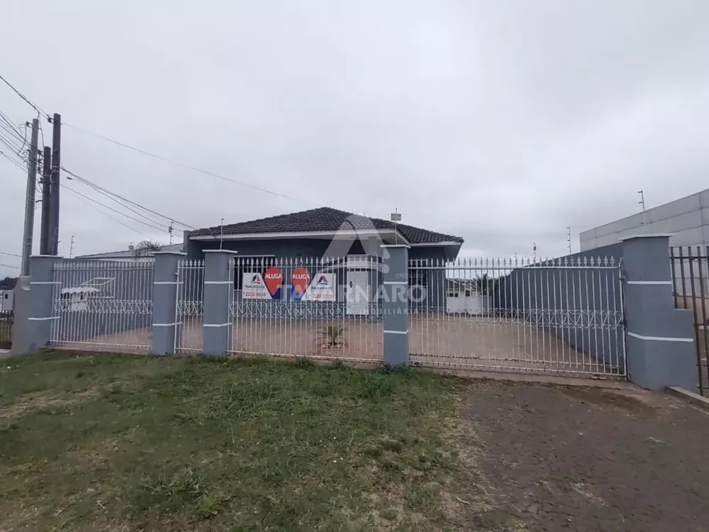 Casa, 4 quartos, 196 m² - Foto 1