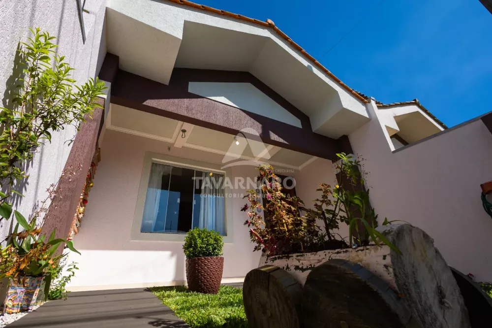 Sobrado à venda com 3 quartos, 89m² - Foto 1