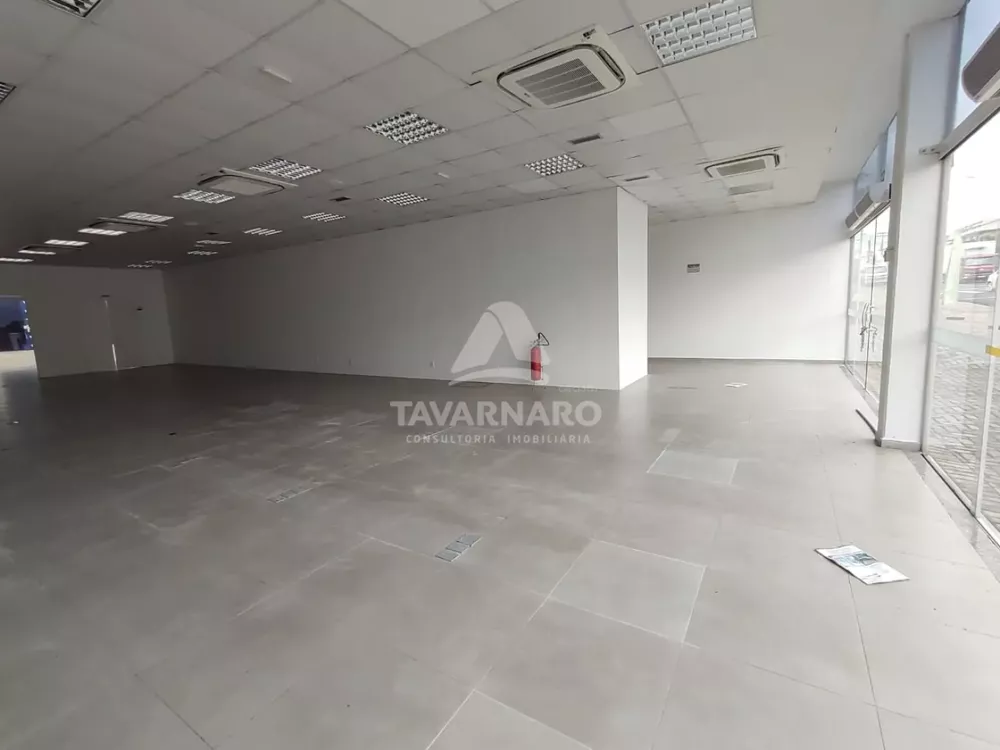 Sala-Conjunto, 420 m² - Foto 1
