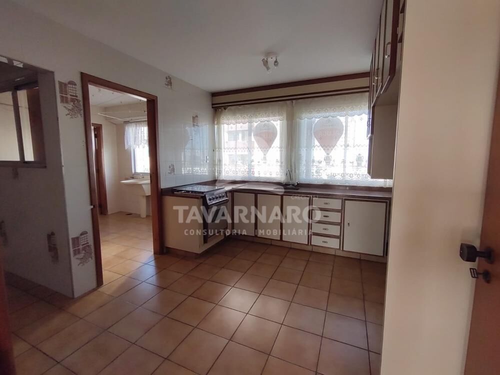 Apartamento para alugar com 3 quartos, 149m² - Foto 4
