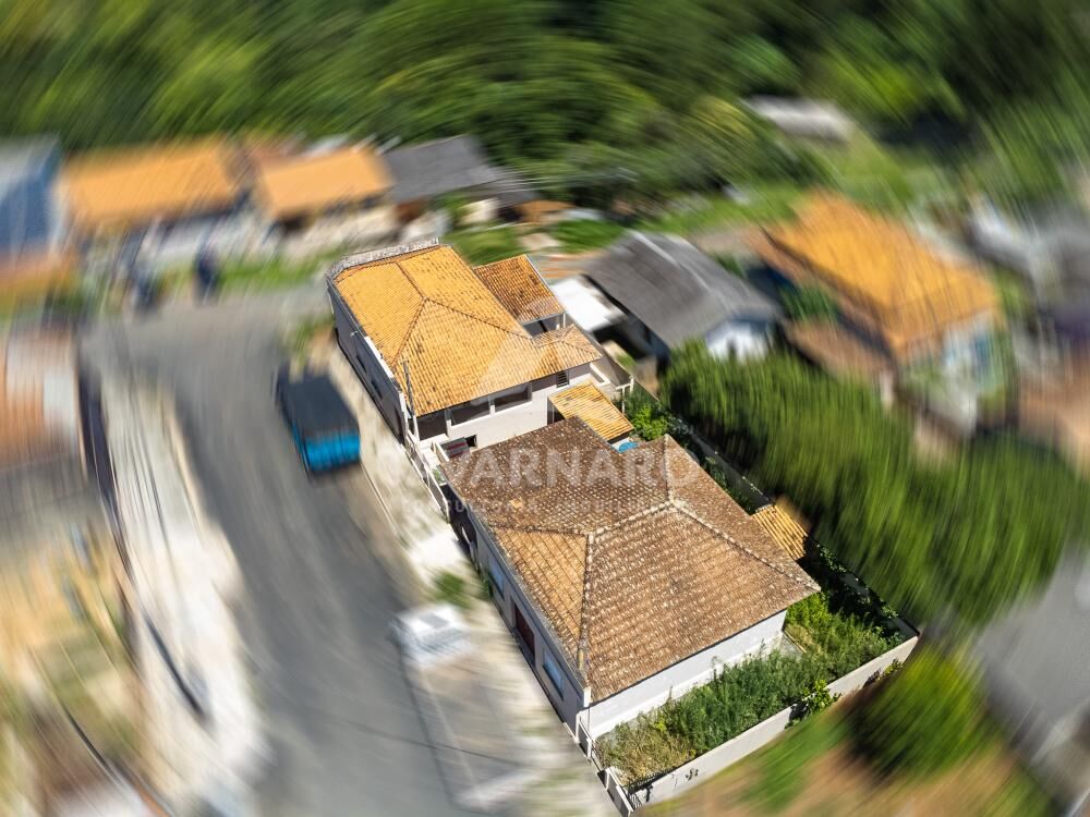Casa para alugar com 2 quartos, 289m² - Foto 1