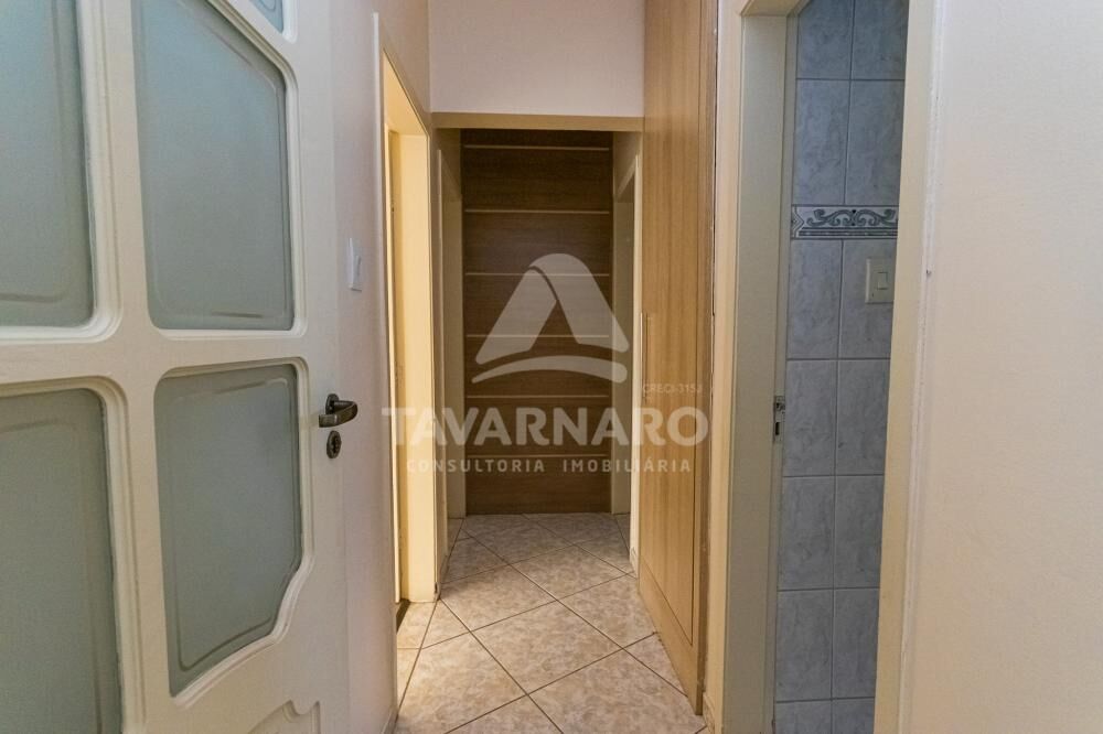 Apartamento à venda com 3 quartos, 96m² - Foto 4