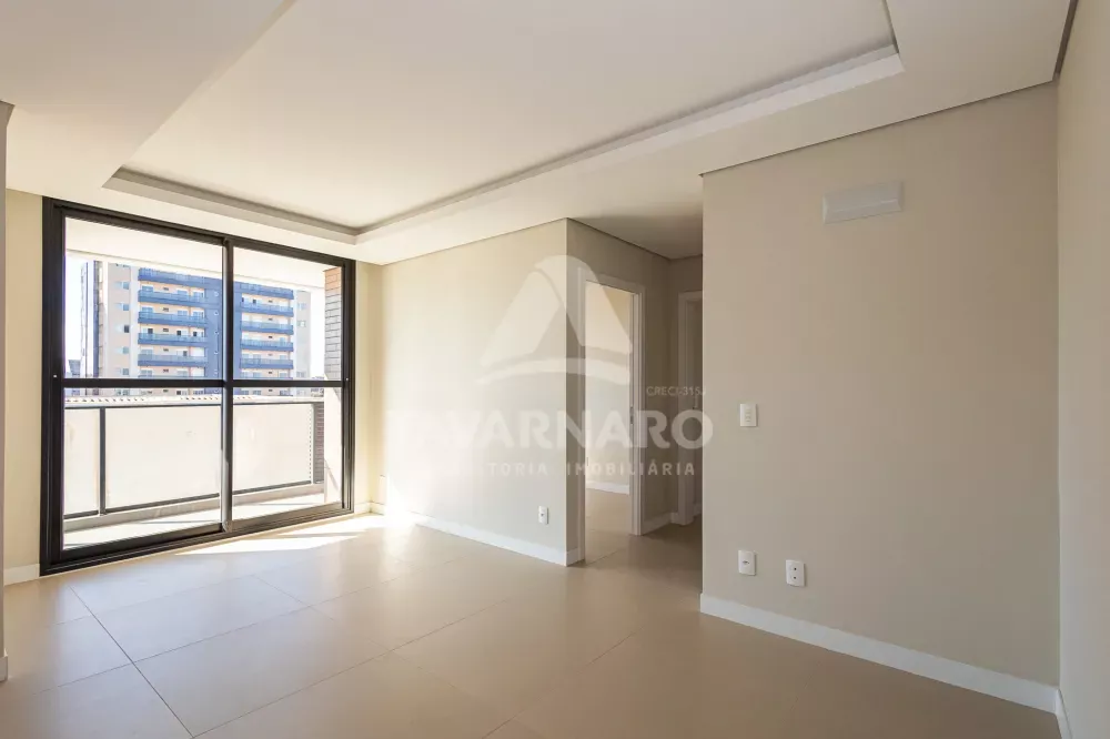 Apartamento à venda com 2 quartos, 120m² - Foto 3