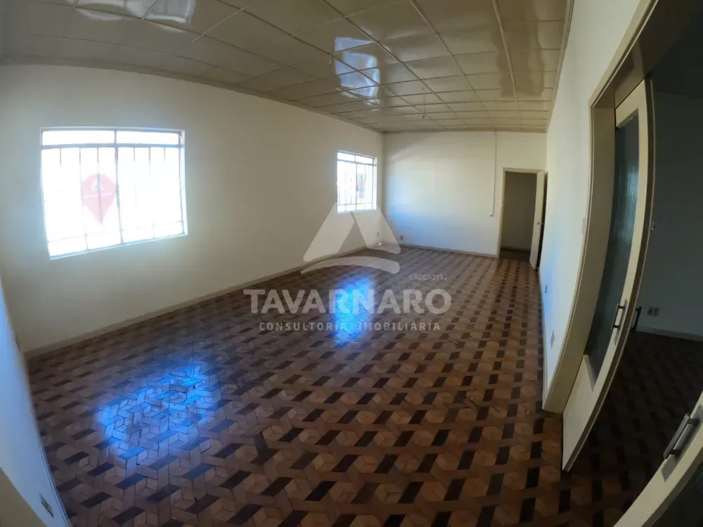 Apartamento para alugar com 4 quartos, 175m² - Foto 1