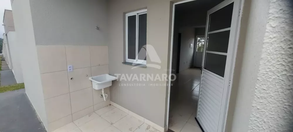 Casa à venda com 2 quartos, 42m² - Foto 14