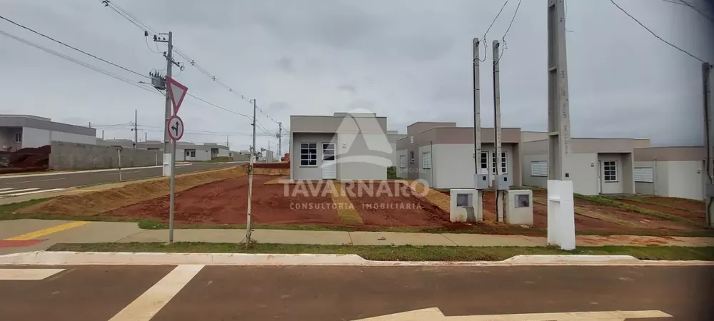 Casa à venda com 2 quartos, 42m² - Foto 1