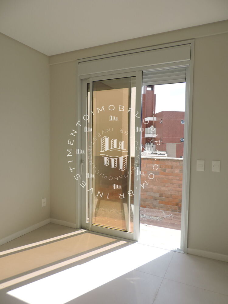 Cobertura à venda com 2 quartos, 100m² - Foto 12
