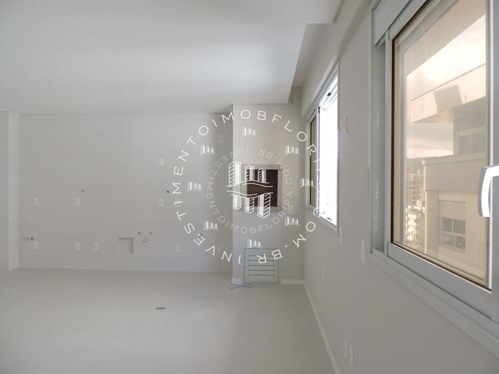 Cobertura à venda com 2 quartos, 100m² - Foto 9