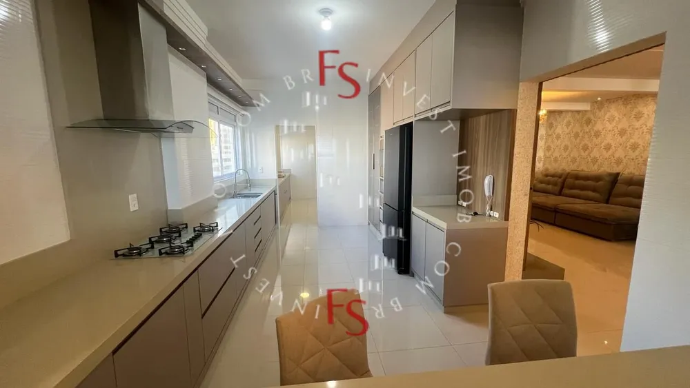Apartamento, 4 quartos, 268 m² - Foto 1