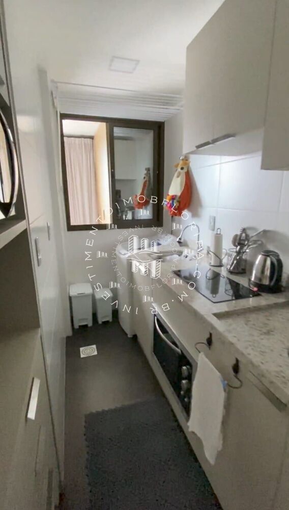 Apartamento à venda com 2 quartos, 73m² - Foto 3
